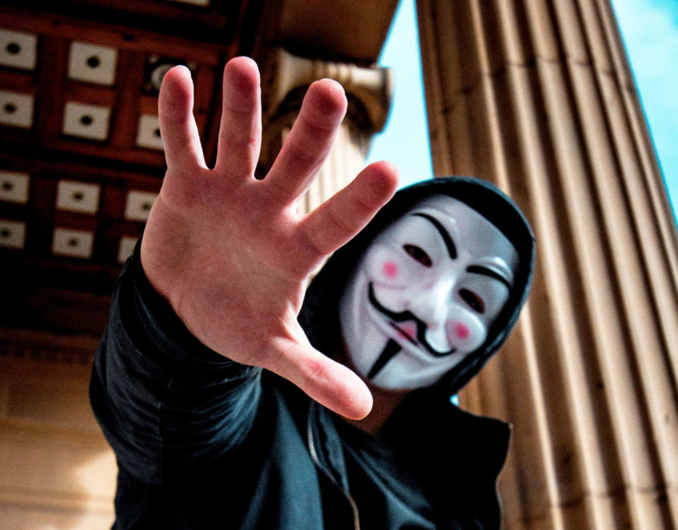Advertising Traps on the Internet: How to Protect Yourself